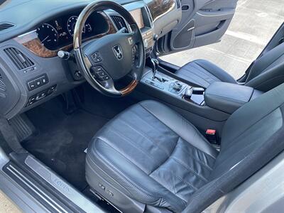 2012 Hyundai Equus ULTIMATE REAR RECLINE SEATS COOLER BOX REAR ENT   - Photo 37 - Houston, TX 77031