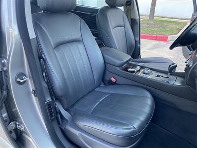 2012 Hyundai Equus ULTIMATE REAR RECLINE SEATS COOLER BOX REAR ENT   - Photo 43 - Houston, TX 77031