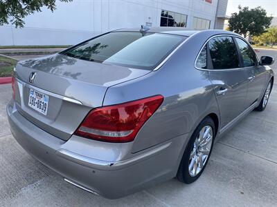 2012 Hyundai Equus ULTIMATE REAR RECLINE SEATS COOLER BOX REAR ENT   - Photo 11 - Houston, TX 77031