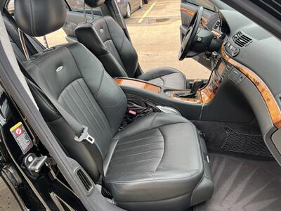 2005 Mercedes-Benz E 55 AMG FRESH TRADE DOCUMENTED SERVICE ON CARFAX   - Photo 28 - Houston, TX 77031