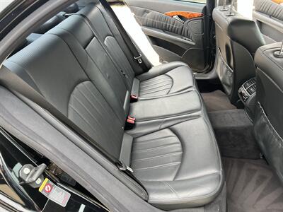 2005 Mercedes-Benz E 55 AMG FRESH TRADE DOCUMENTED SERVICE ON CARFAX   - Photo 32 - Houston, TX 77031