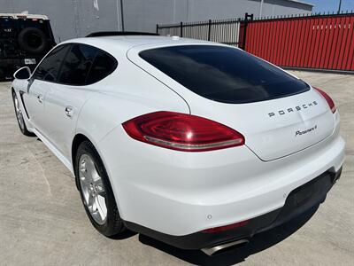 2016 Porsche Panamera 4 Edition AWD S/R NAV SAT REARCAM HTD/COOL SEATS - Photo 5 - Houston, TX 77031