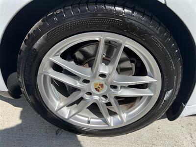 2016 Porsche Panamera 4 Edition AWD S/R NAV SAT REARCAM HTD/COOL SEATS - Photo 15 - Houston, TX 77031