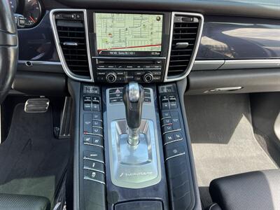 2016 Porsche Panamera 4 Edition AWD S/R NAV SAT REARCAM HTD/COOL SEATS - Photo 51 - Houston, TX 77031