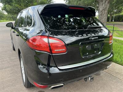 2012 Porsche Cayenne LEATHER SUNROOF HEATED STS REARCAM SIRIUS 19 " WHLS - Photo 8 - Houston, TX 77031