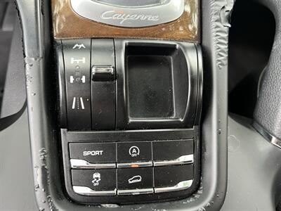2012 Porsche Cayenne LEATHER SUNROOF HEATED STS REARCAM SIRIUS 19 " WHLS - Photo 51 - Houston, TX 77031