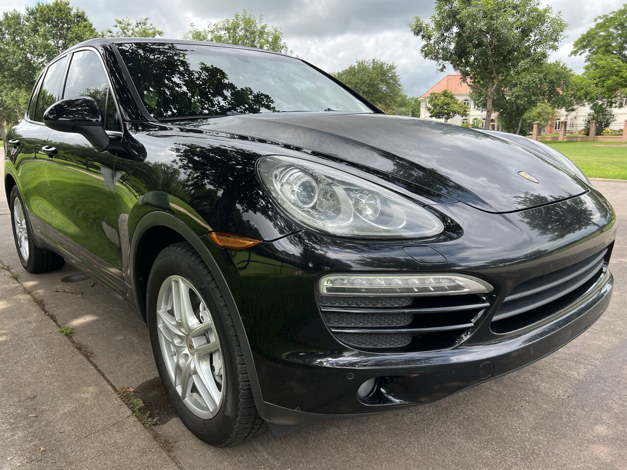 2012 Porsche Cayenne LEATHER SUNROOF HEATED STS REARCAM SIRIUS 19 " WHLS   - Photo 1 - Houston, TX 77031