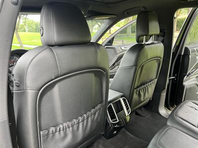 2012 Porsche Cayenne LEATHER SUNROOF HEATED STS REARCAM SIRIUS 19 " WHLS - Photo 42 - Houston, TX 77031