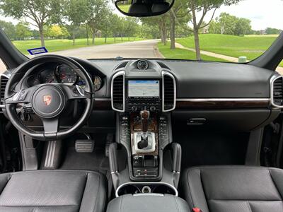 2012 Porsche Cayenne LEATHER SUNROOF HEATED STS REARCAM SIRIUS 19 " WHLS - Photo 29 - Houston, TX 77031