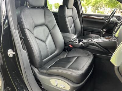 2012 Porsche Cayenne LEATHER SUNROOF HEATED STS REARCAM SIRIUS 19 " WHLS - Photo 48 - Houston, TX 77031