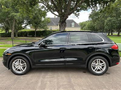 2012 Porsche Cayenne LEATHER SUNROOF HEATED STS REARCAM SIRIUS 19 " WHLS - Photo 6 - Houston, TX 77031
