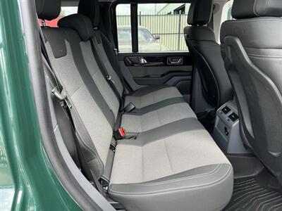 2024 Ineos Grenadier FIELDMASTER 4X4 ONLY 11K MILES FRESH TRADE   - Photo 33 - Houston, TX 77031