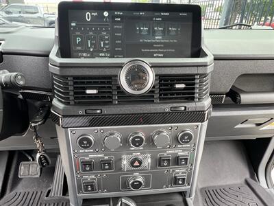 2024 Ineos Grenadier FIELDMASTER 4X4 ONLY 11K MILES FRESH TRADE   - Photo 45 - Houston, TX 77031