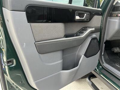 2024 Ineos Grenadier FIELDMASTER 4X4 ONLY 11K MILES FRESH TRADE   - Photo 57 - Houston, TX 77031