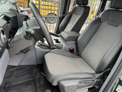 2024 Ineos Grenadier FIELDMASTER 4X4 ONLY 11K MILES FRESH TRADE   - Photo 28 - Houston, TX 77031