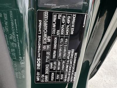 2024 Ineos Grenadier FIELDMASTER 4X4 ONLY 11K MILES FRESH TRADE   - Photo 25 - Houston, TX 77031