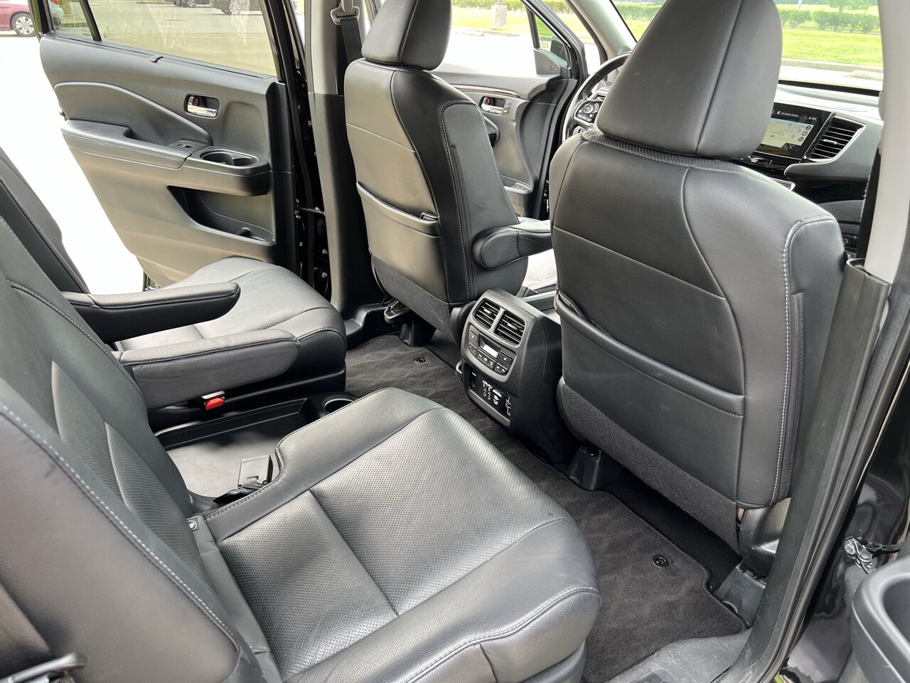 2019 Honda Pilot ELITE AWD CAPT SEATS 3rd ROW NAV CAM HTD/COOL STS   - Photo 34 - Houston, TX 77031