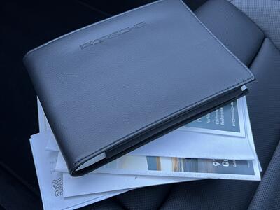 2024 Porsche 911 Carrera S COUPE PREM PKG PDDC SPT CHRONO 12K MILES - Photo 33 - Houston, TX 77031