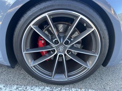2024 Porsche 911 Carrera S COUPE PREM PKG PDDC SPT CHRONO 12K MILES - Photo 22 - Houston, TX 77031