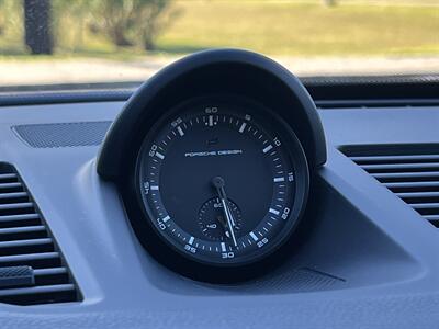 2024 Porsche 911 Carrera S COUPE PREM PKG PDDC SPT CHRONO 12K MILES - Photo 59 - Houston, TX 77031