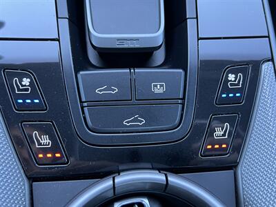 2024 Porsche 911 Carrera S COUPE PREM PKG PDDC SPT CHRONO 12K MILES - Photo 60 - Houston, TX 77031