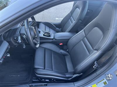 2024 Porsche 911 Carrera S COUPE PREM PKG PDDC SPT CHRONO 12K MILES - Photo 43 - Houston, TX 77031