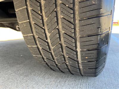 2014 Porsche Cayenne PLATINUM ED NAV REARCAM S/R HTD SEATS MSRP $64950 - Photo 18 - Houston, TX 77031