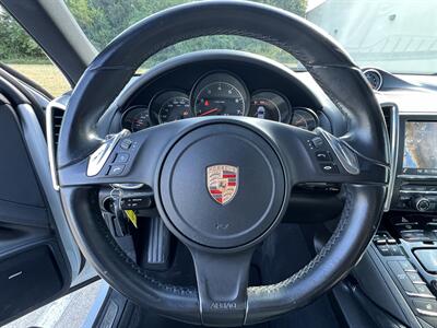 2014 Porsche Cayenne PLATINUM ED NAV REARCAM S/R HTD SEATS MSRP $64950 - Photo 29 - Houston, TX 77031