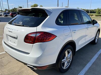 2014 Porsche Cayenne PLATINUM ED NAV REARCAM S/R HTD SEATS MSRP $64950 - Photo 6 - Houston, TX 77031