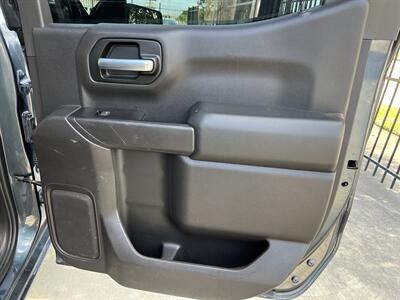 2020 Chevrolet Silverado 1500 CUSTOM CREW CAB APPLE CAR PLAY REAR CAM BLUETOOTH   - Photo 48 - Houston, TX 77031