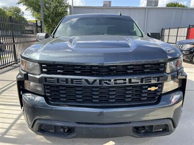2020 Chevrolet Silverado 1500 CUSTOM CREW CAB APPLE CAR PLAY REAR CAM BLUETOOTH   - Photo 3 - Houston, TX 77031