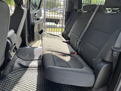 2020 Chevrolet Silverado 1500 CUSTOM CREW CAB APPLE CAR PLAY REAR CAM BLUETOOTH   - Photo 30 - Houston, TX 77031