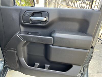 2020 Chevrolet Silverado 1500 CUSTOM CREW CAB APPLE CAR PLAY REAR CAM BLUETOOTH   - Photo 47 - Houston, TX 77031