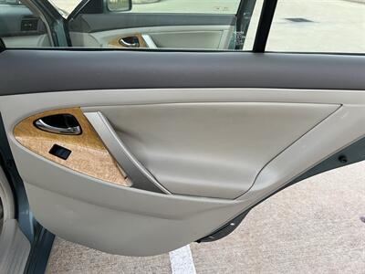 2007 Toyota Camry XLE LEATHER S/ROOF 4 CYL GAS $ SAVER ONLY 105K MLS   - Photo 50 - Houston, TX 77031
