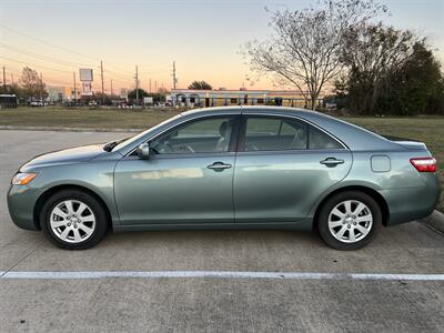 2007 Toyota Camry XLE LEATHER S/ROOF 4 CYL GAS $ SAVER ONLY 105K MLS   - Photo 6 - Houston, TX 77031
