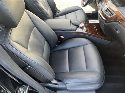 2013 Mercedes-Benz S 550 AMG PKG SPORT PKG KEYLESS GO ROOF VENT SEATS   - Photo 40 - Houston, TX 77031