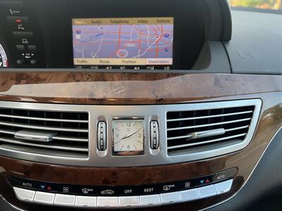 2013 Mercedes-Benz S 550 AMG PKG SPORT PKG KEYLESS GO ROOF VENT SEATS   - Photo 47 - Houston, TX 77031