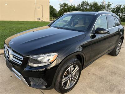 2017 Mercedes-Benz GLC GLC 300 KEYLESS START REARCAM PANO ONLY 67K MILES   - Photo 5 - Houston, TX 77031
