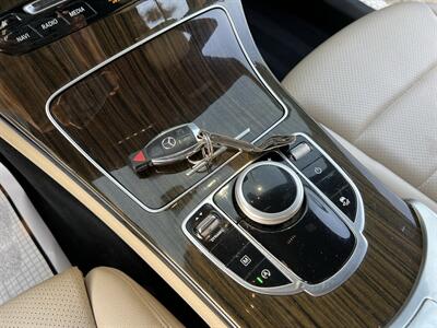 2017 Mercedes-Benz GLC GLC 300 KEYLESS START REARCAM PANO ONLY 67K MILES   - Photo 43 - Houston, TX 77031
