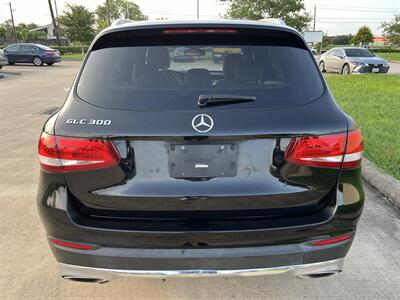 2017 Mercedes-Benz GLC GLC 300 KEYLESS START REARCAM PANO ONLY 67K MILES   - Photo 9 - Houston, TX 77031