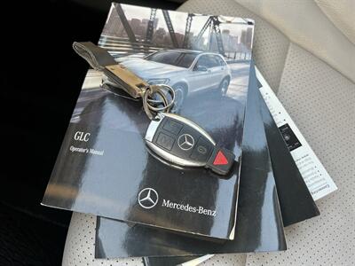 2017 Mercedes-Benz GLC GLC 300 KEYLESS START REARCAM PANO ONLY 67K MILES   - Photo 23 - Houston, TX 77031
