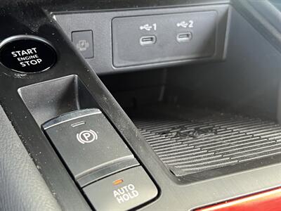 2025 Nissan Kicks SR LEATHERETTE 19 " WHLS BLIND SPORT ONLY 930 MILES   - Photo 53 - Houston, TX 77031