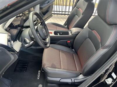 2025 Nissan Kicks SR LEATHERETTE 19 " WHLS BLIND SPORT ONLY 930 MILES   - Photo 35 - Houston, TX 77031