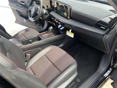 2025 Nissan Kicks SR LEATHERETTE 19 " WHLS BLIND SPORT ONLY 930 MILES   - Photo 27 - Houston, TX 77031