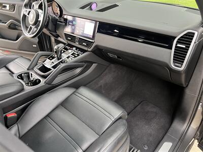 2020 Porsche Cayenne LEATHER PANO NAV HTD/COOL SEATS 20 " WHEELS REARCAM - Photo 40 - Houston, TX 77031