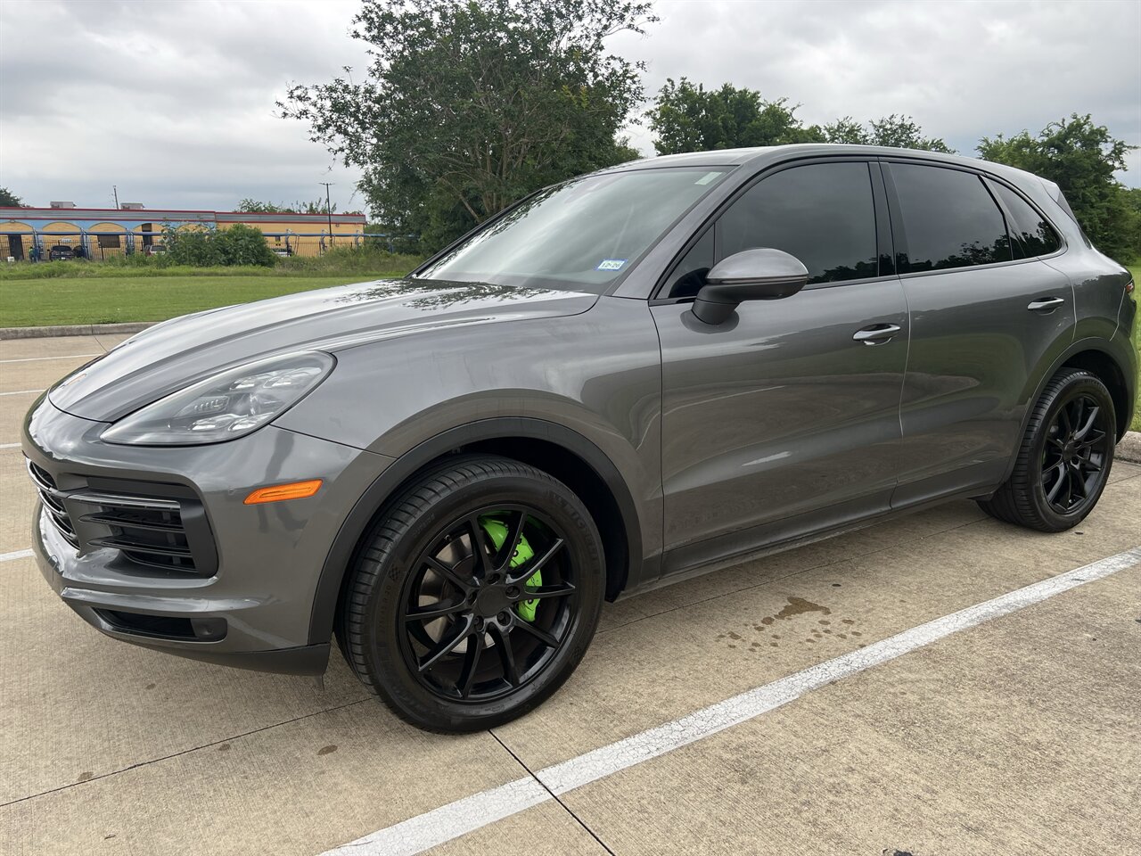 2020 Porsche Cayenne LEATHER PANO NAV HTD/COOL SEATS 20 " WHEELS REARCAM   - Photo 6 - Houston, TX 77031