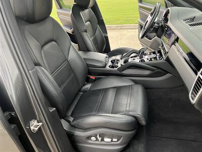 2020 Porsche Cayenne LEATHER PANO NAV HTD/COOL SEATS 20 " WHEELS REARCAM - Photo 45 - Houston, TX 77031