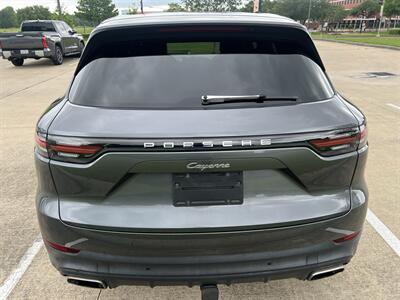 2020 Porsche Cayenne LEATHER PANO NAV HTD/COOL SEATS 20 " WHEELS REARCAM - Photo 13 - Houston, TX 77031