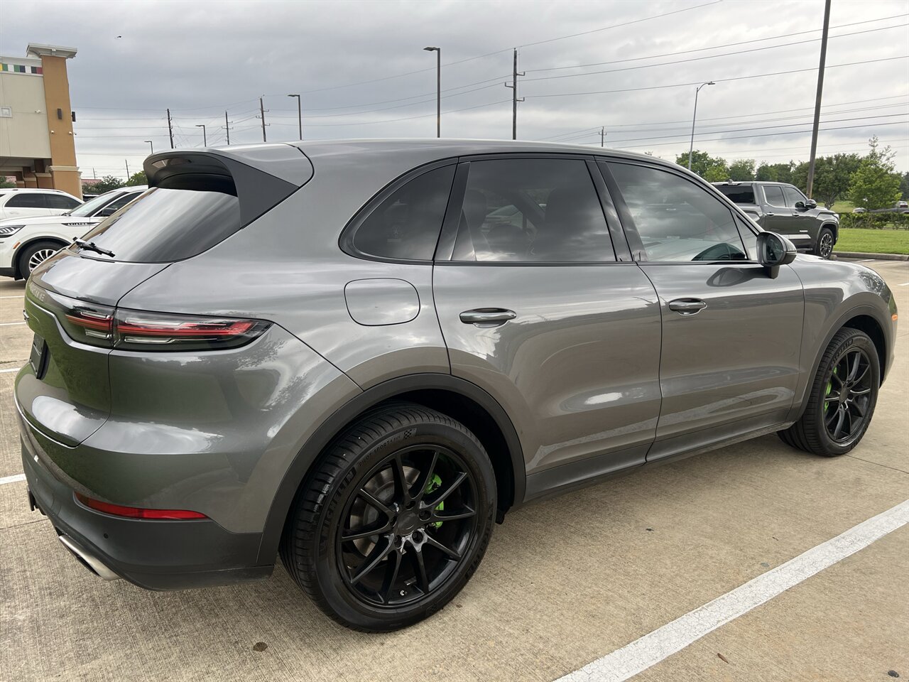 2020 Porsche Cayenne LEATHER PANO NAV HTD/COOL SEATS 20 " WHEELS REARCAM   - Photo 18 - Houston, TX 77031