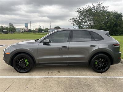 2020 Porsche Cayenne LEATHER PANO NAV HTD/COOL SEATS 20 " WHEELS REARCAM - Photo 7 - Houston, TX 77031